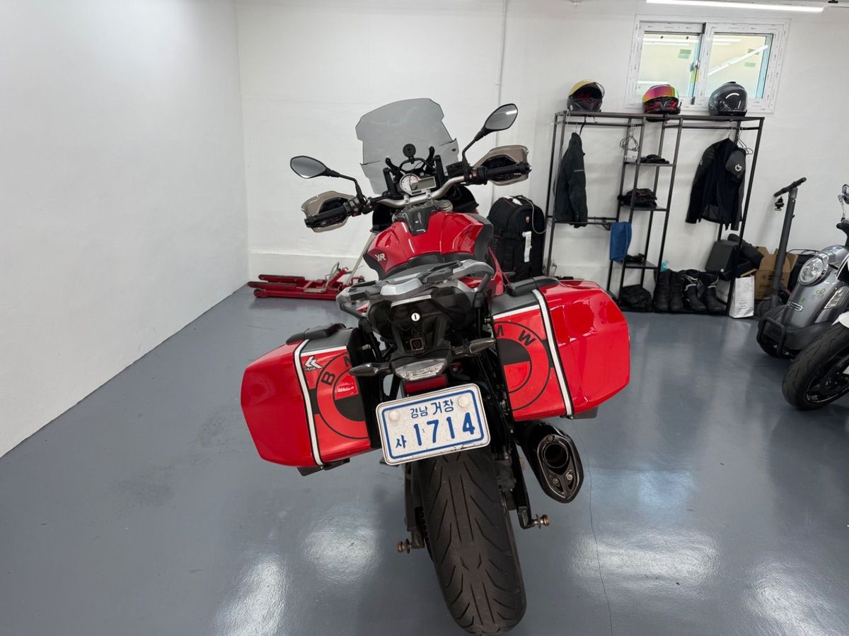 BMW S 1000 XR thumb 2