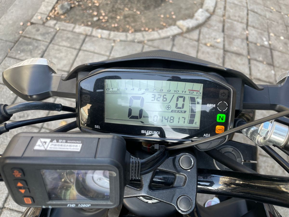 스즈키 GSX S 125 thumb 2