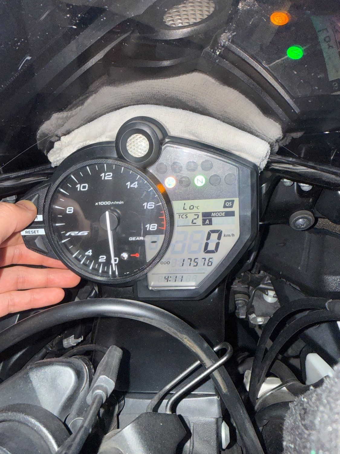 야마하 YZF R6 more
