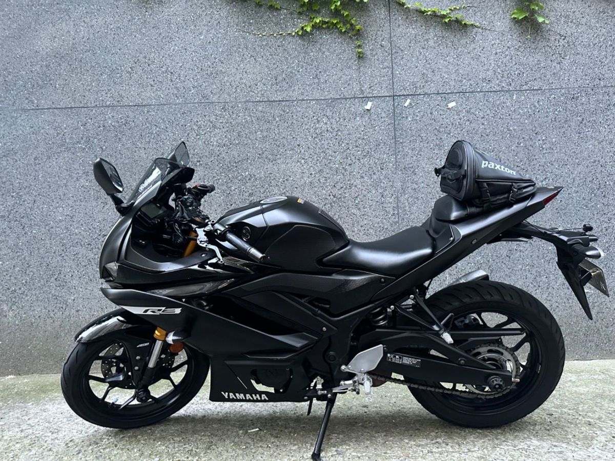 야마하 YZF R3 main