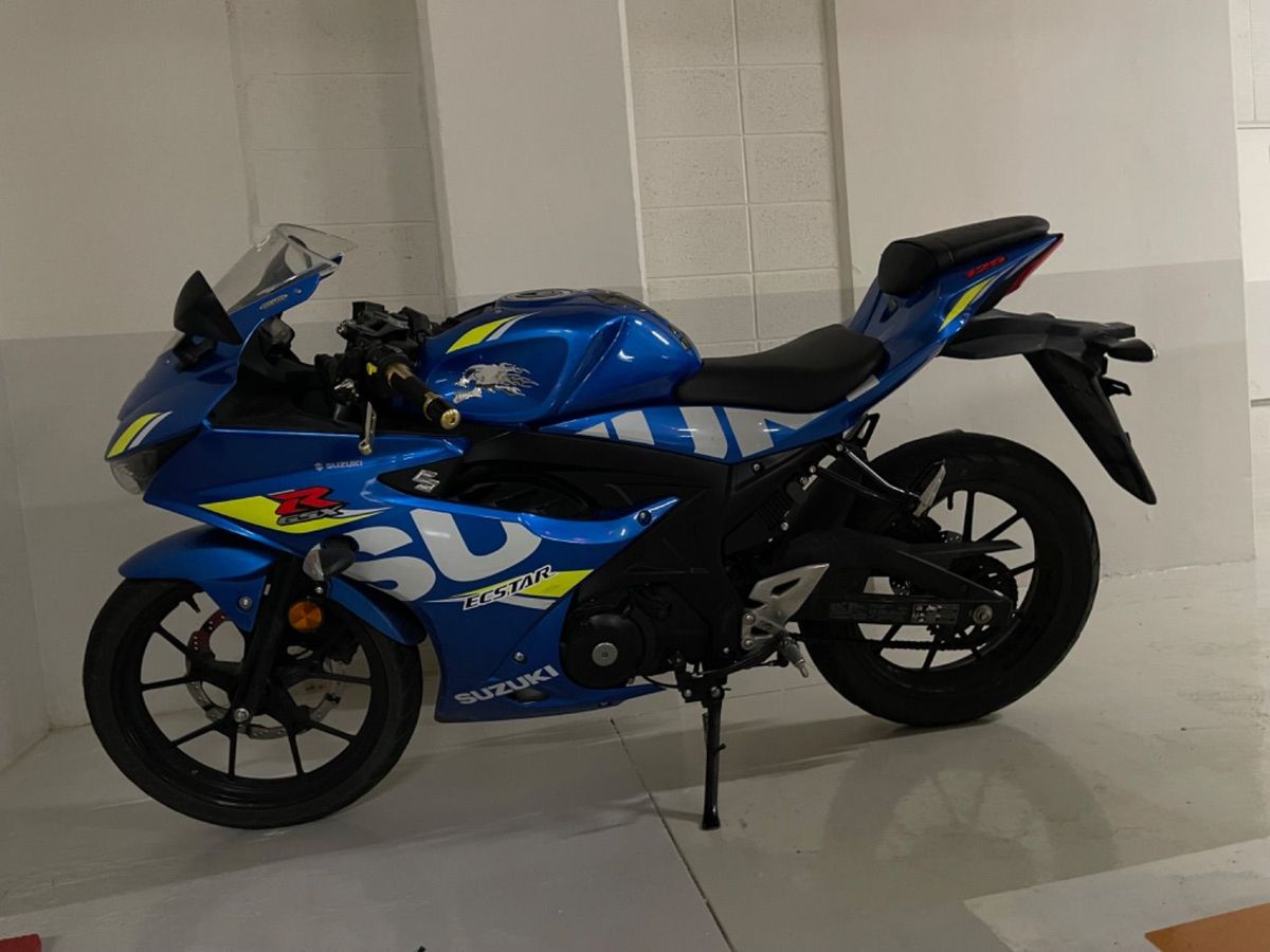 스즈키 GSX R 125 ABS main