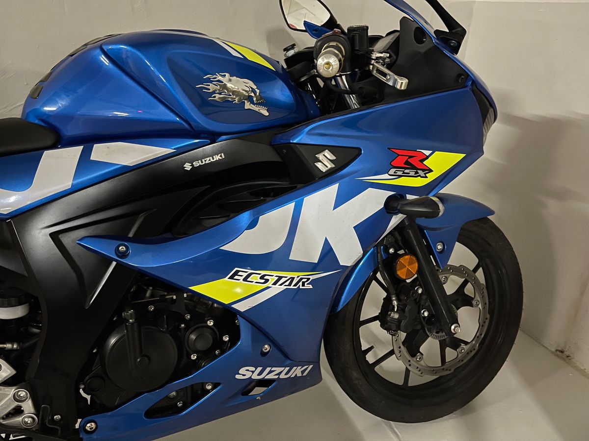 스즈키 GSX R 125 ABS thumb 2