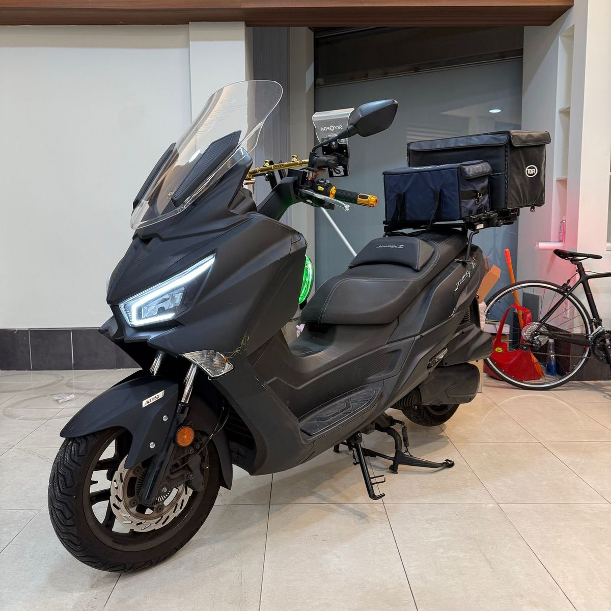 SYM 조이맥스 Z 125 플러스 main