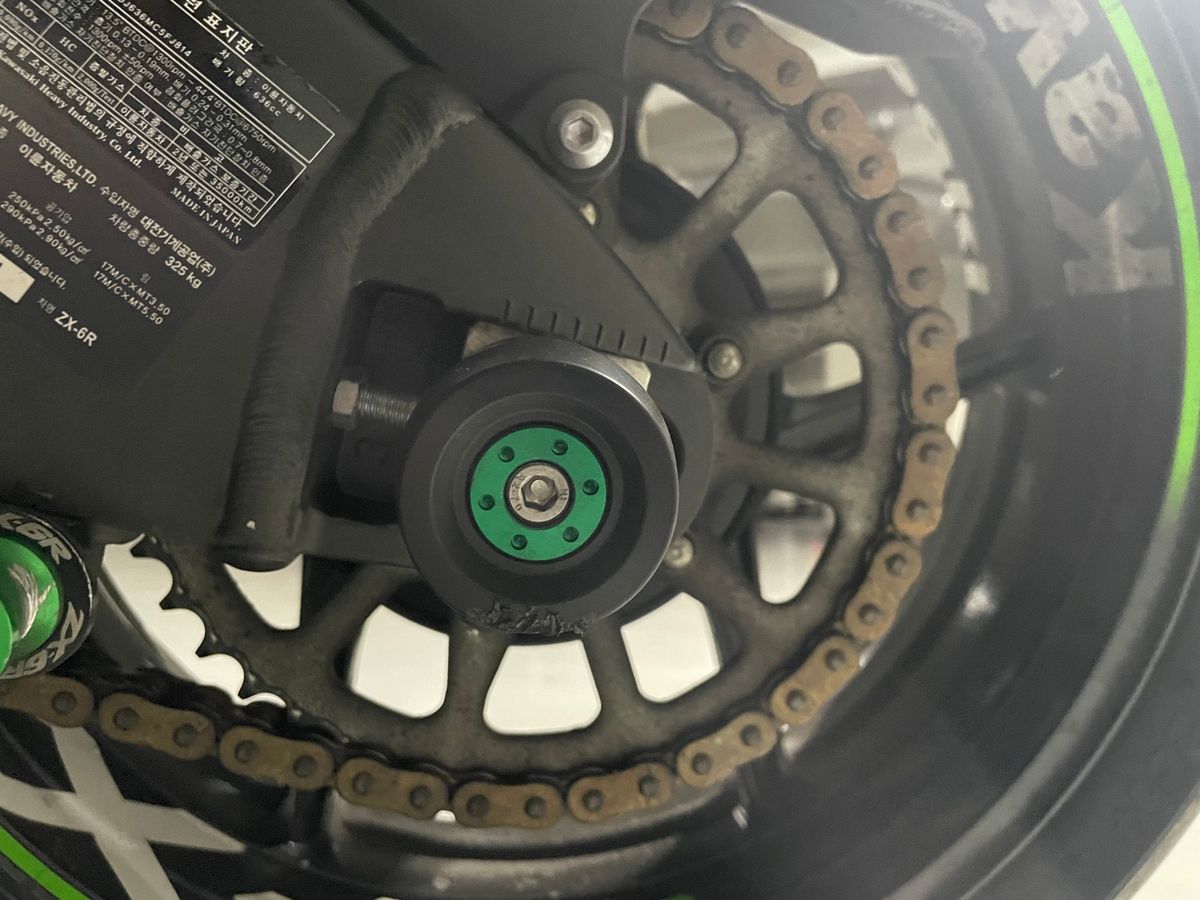 가와사키 닌자 ZX-6R 7