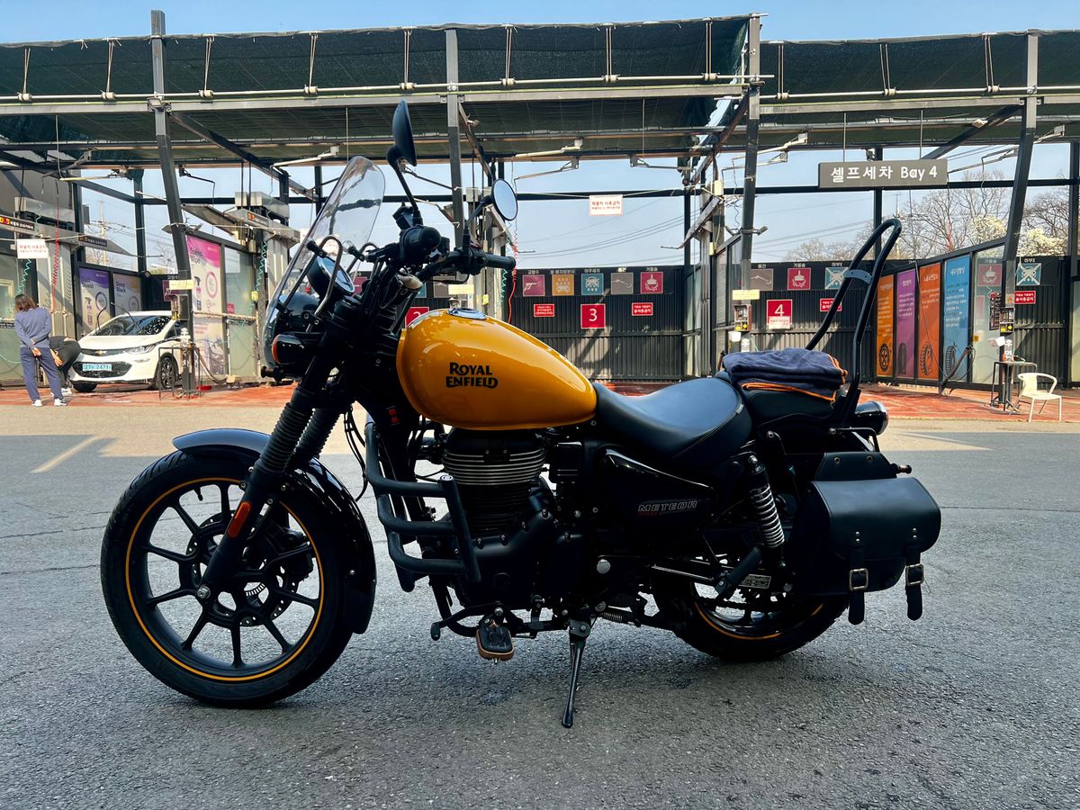 로얄엔필드 메테오 350 main