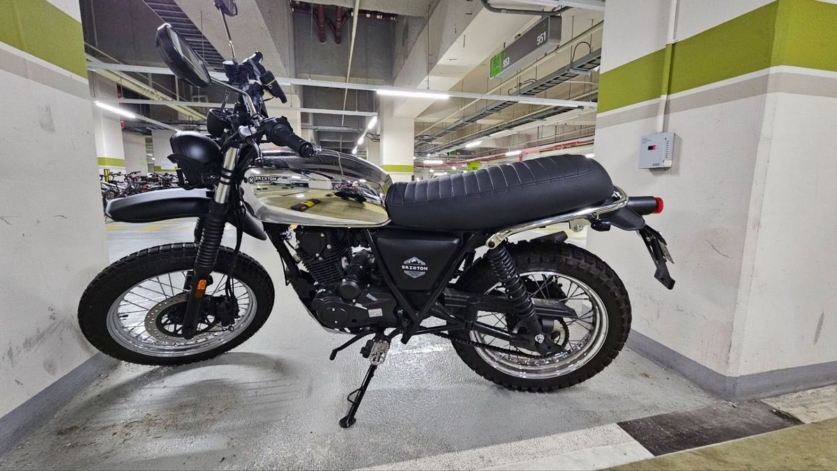 브릭스톤 펠스버그 125 XC 6