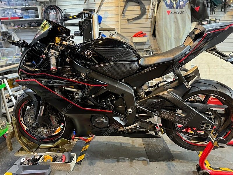 야마하 YZF R6 4