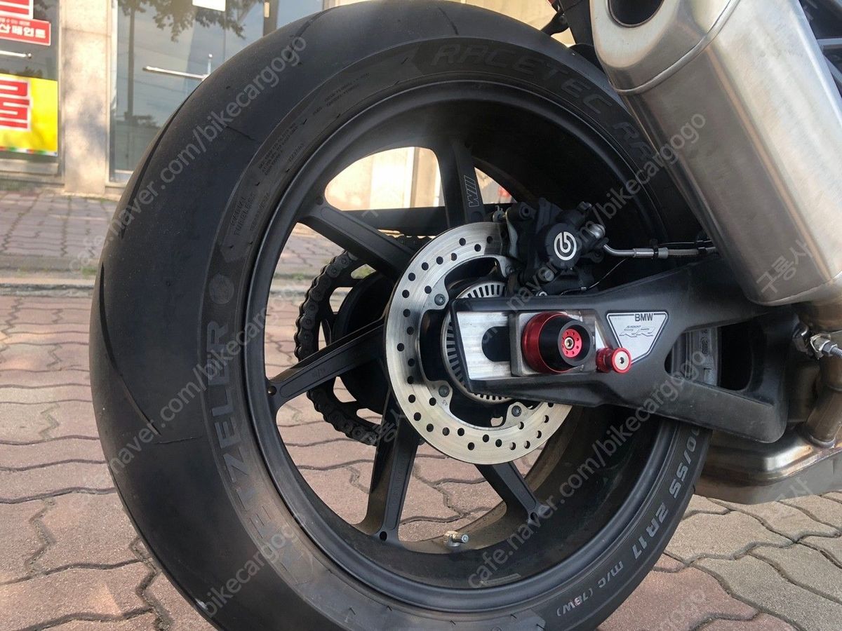 BMW S 1000 RR 16