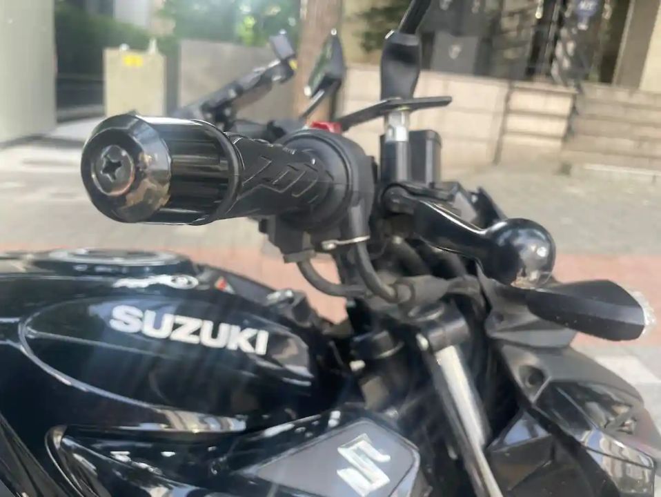 스즈키 GSX S 125 main