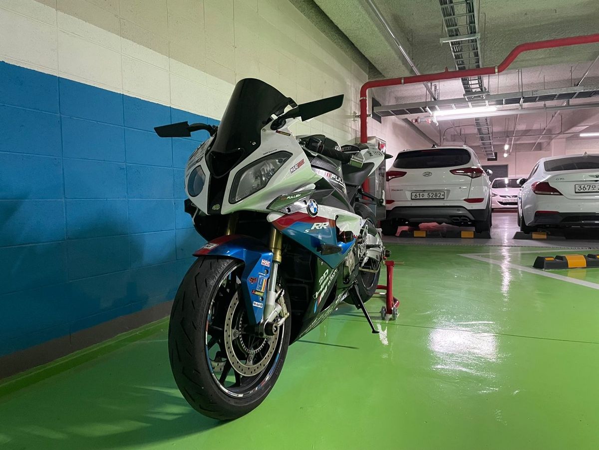 BMW S 1000 RR 7