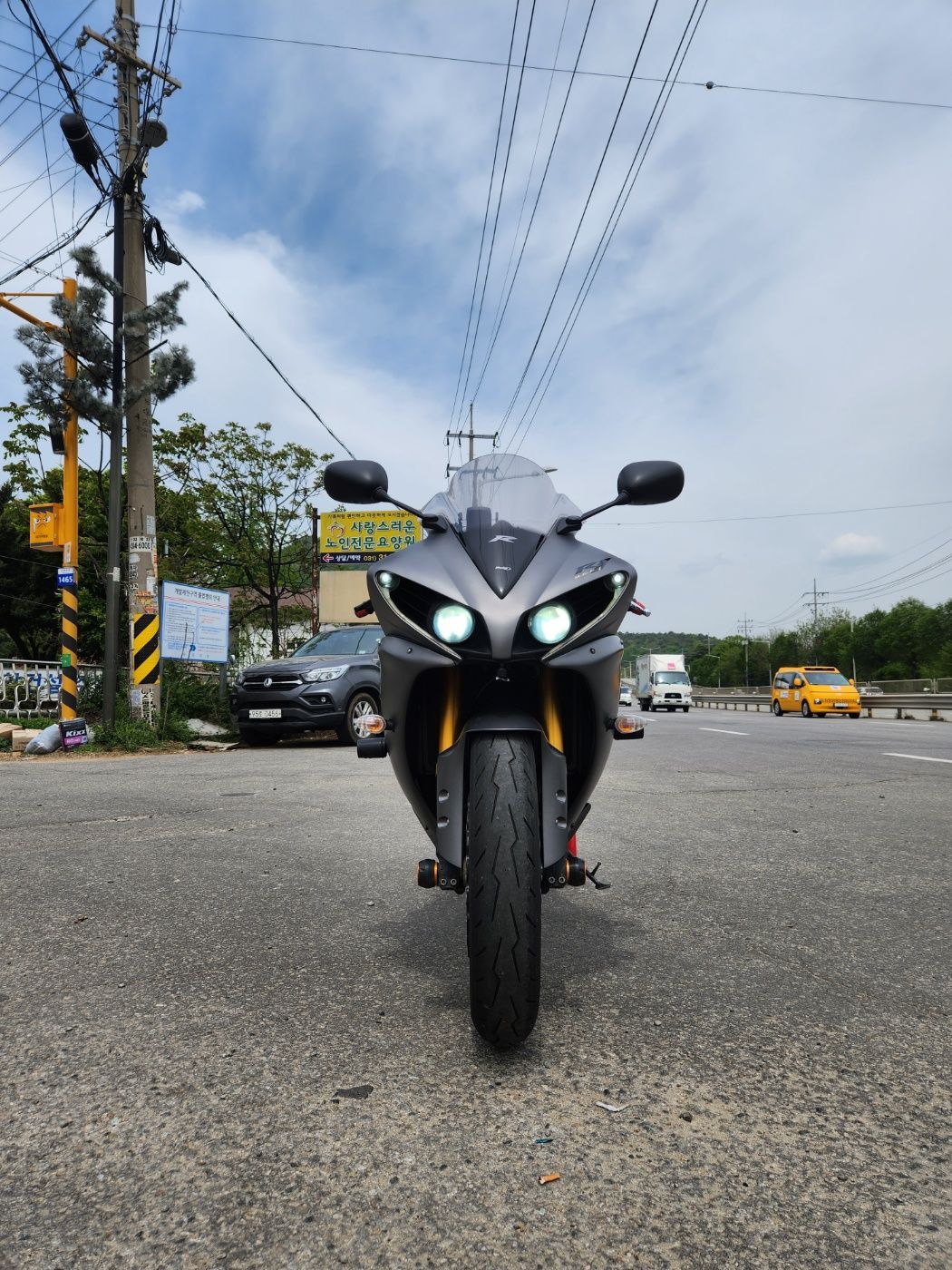 야마하 YZF R1 more