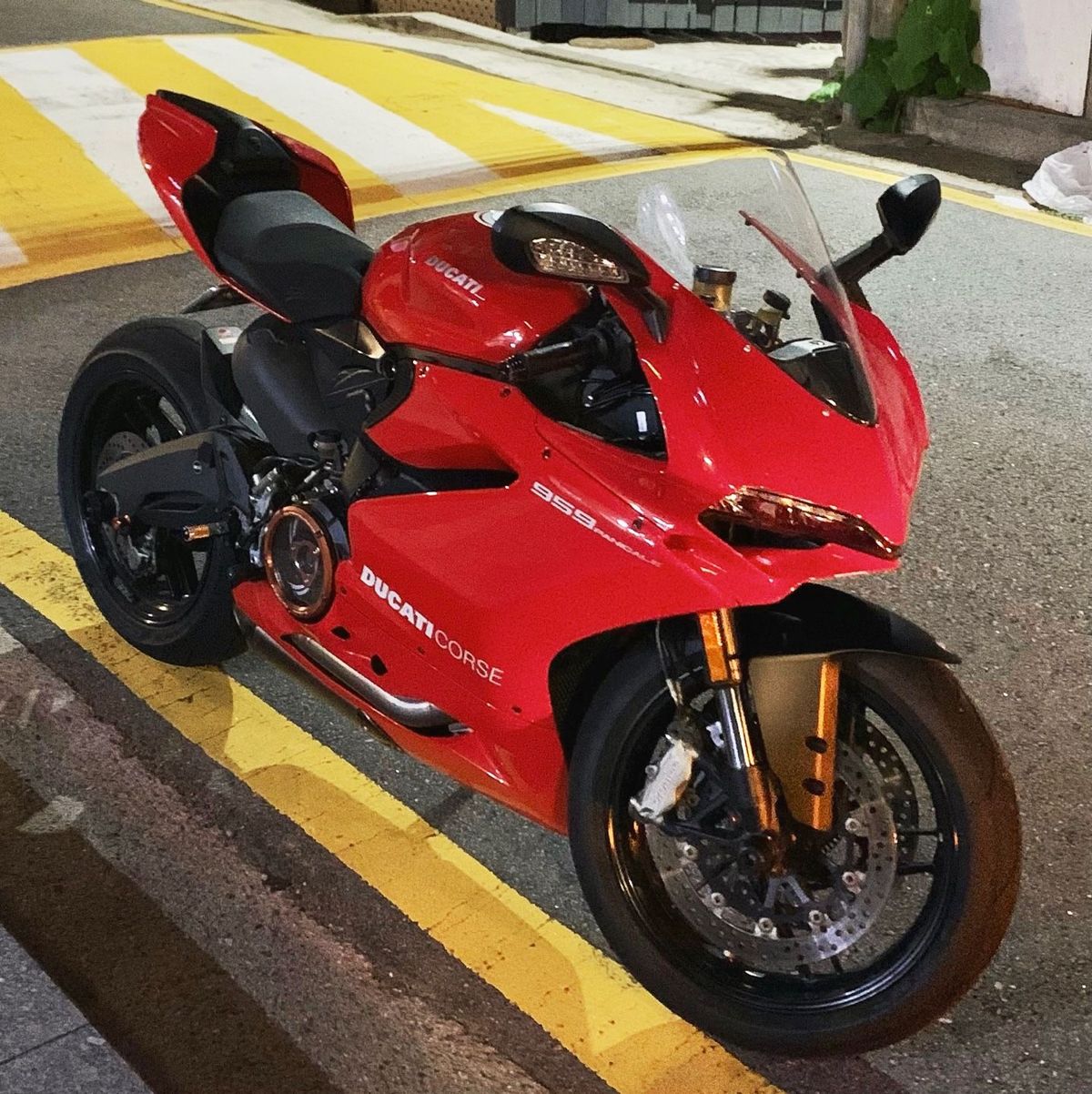 두카티 959 파니갈레 main