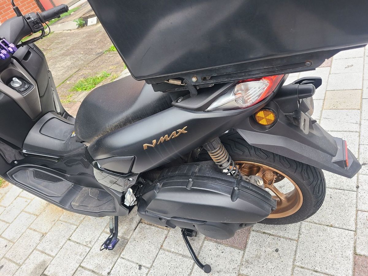 야마하 NMAX 125 9