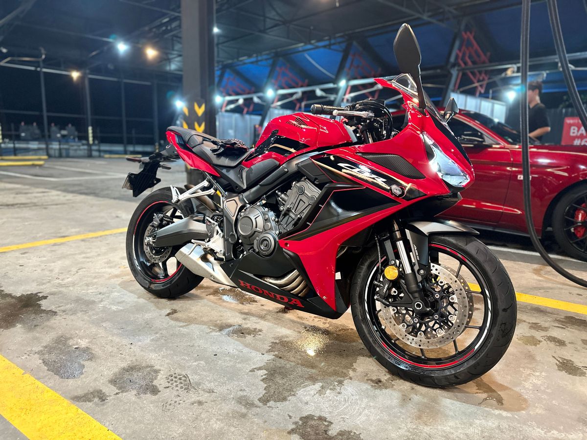 혼다 CBR 650 R MT more