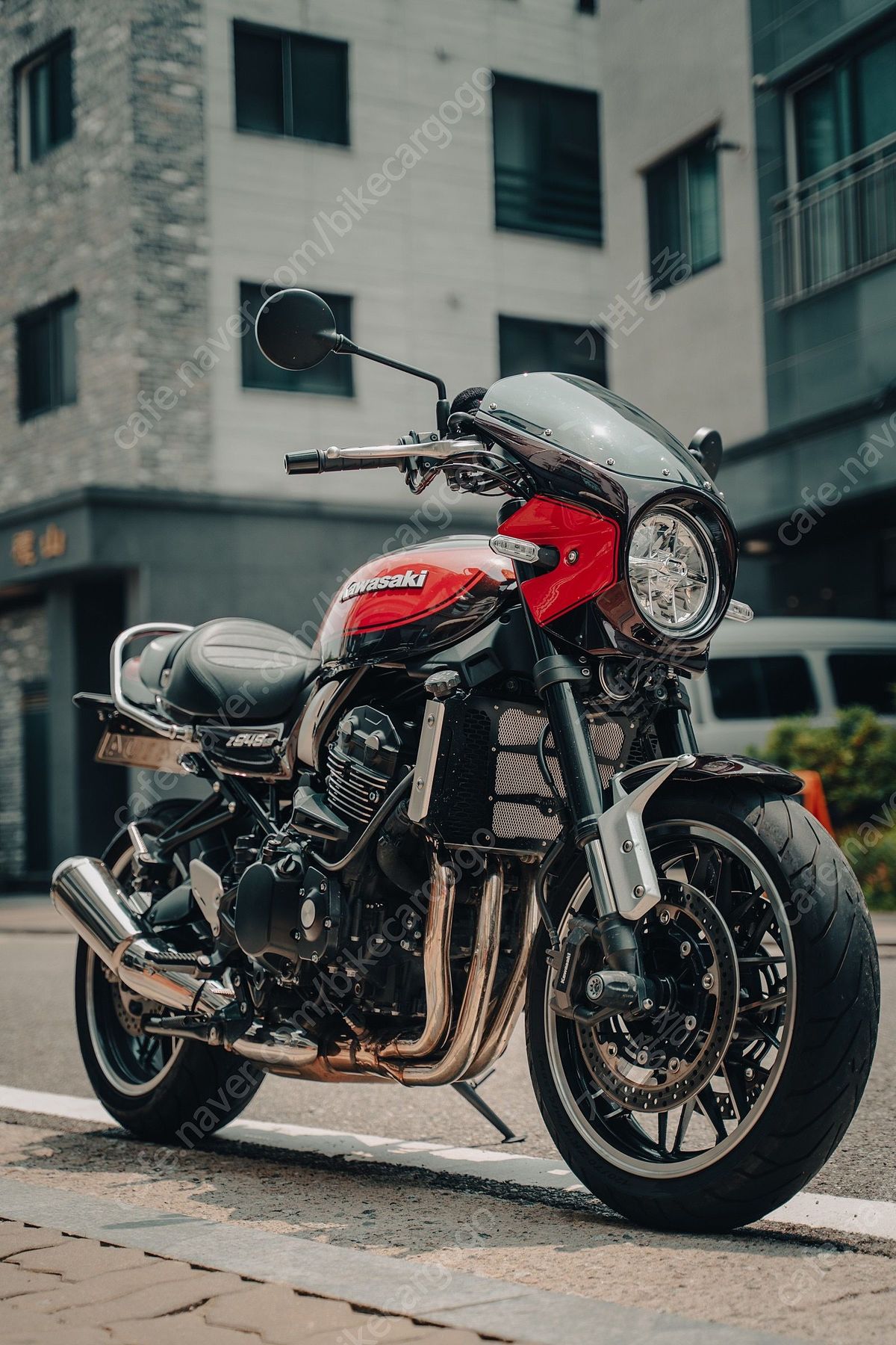 가와사키 Z 900 RS 5