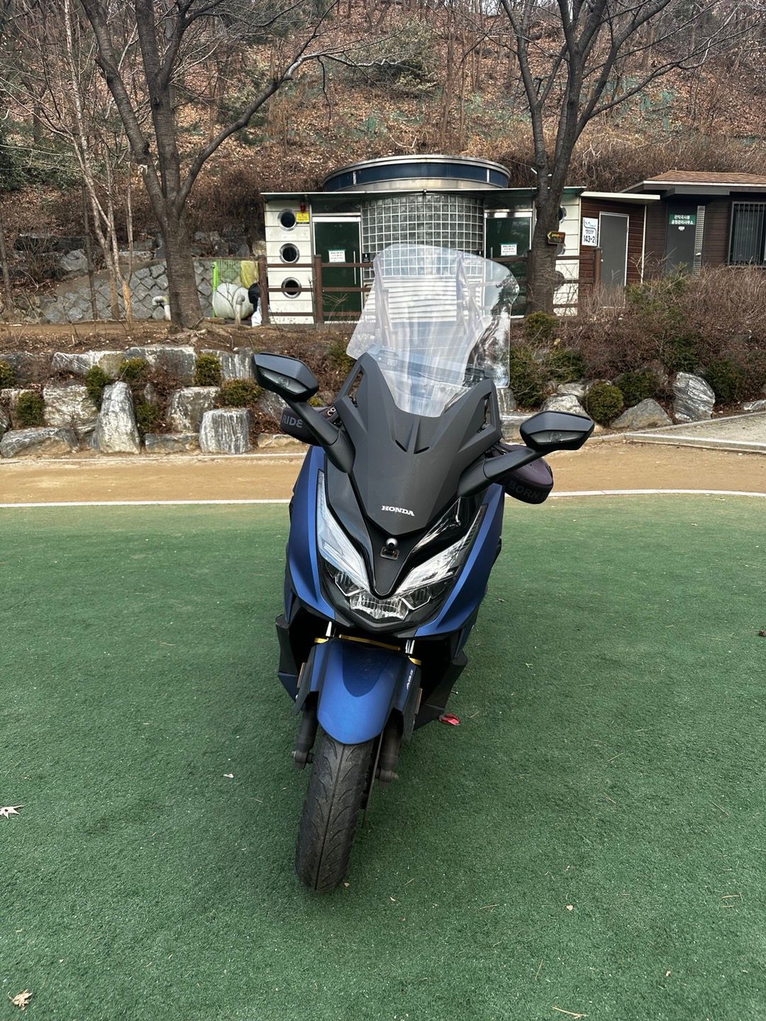 혼다 포르자 350 main