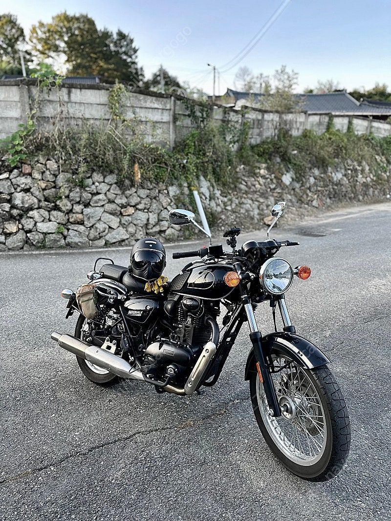 베넬리 임페리알레 400 ABS main