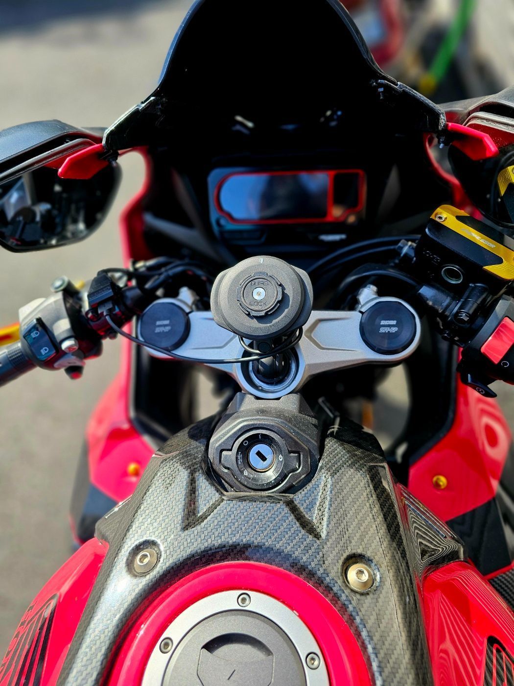 혼다 CBR 650 R MT more