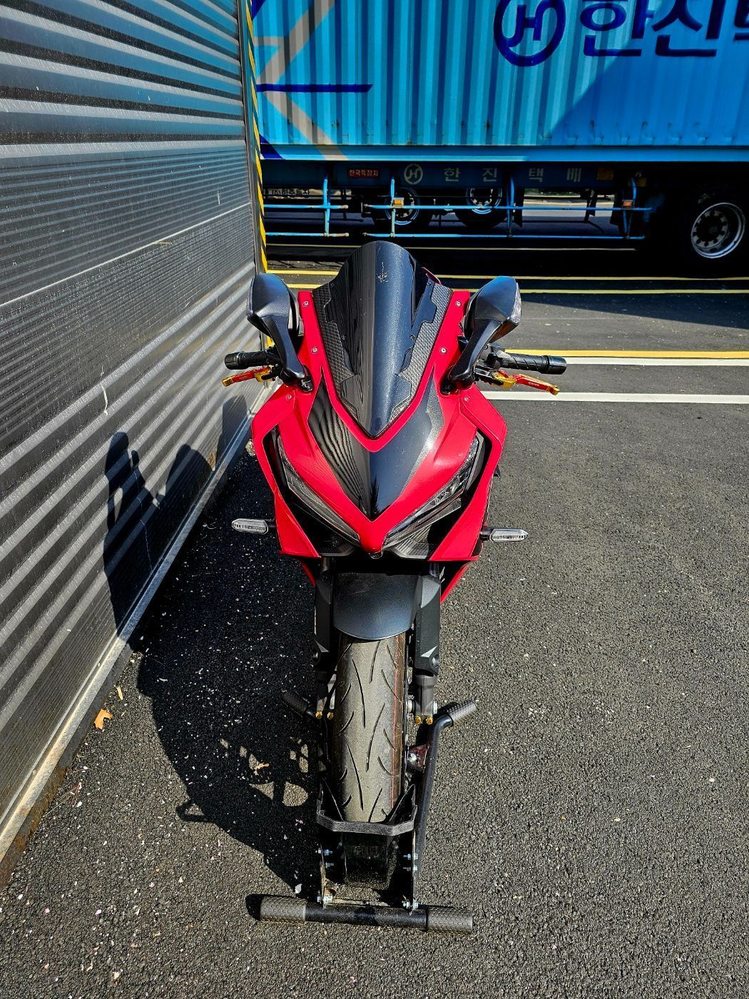 혼다 CBR 650 R MT 5