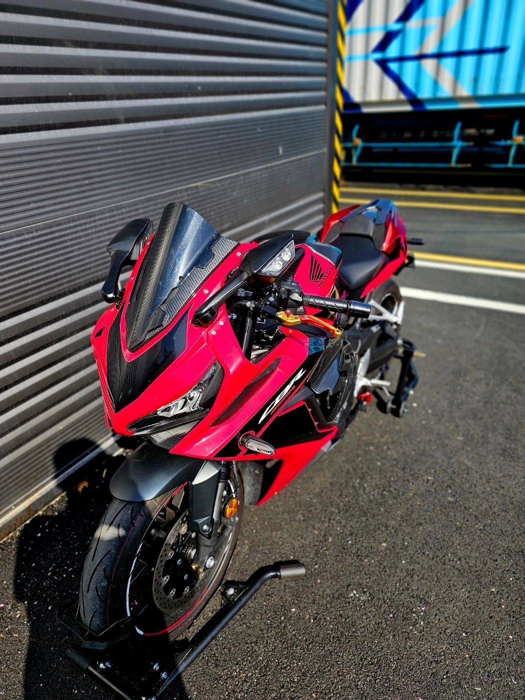 혼다 CBR 650 R MT main