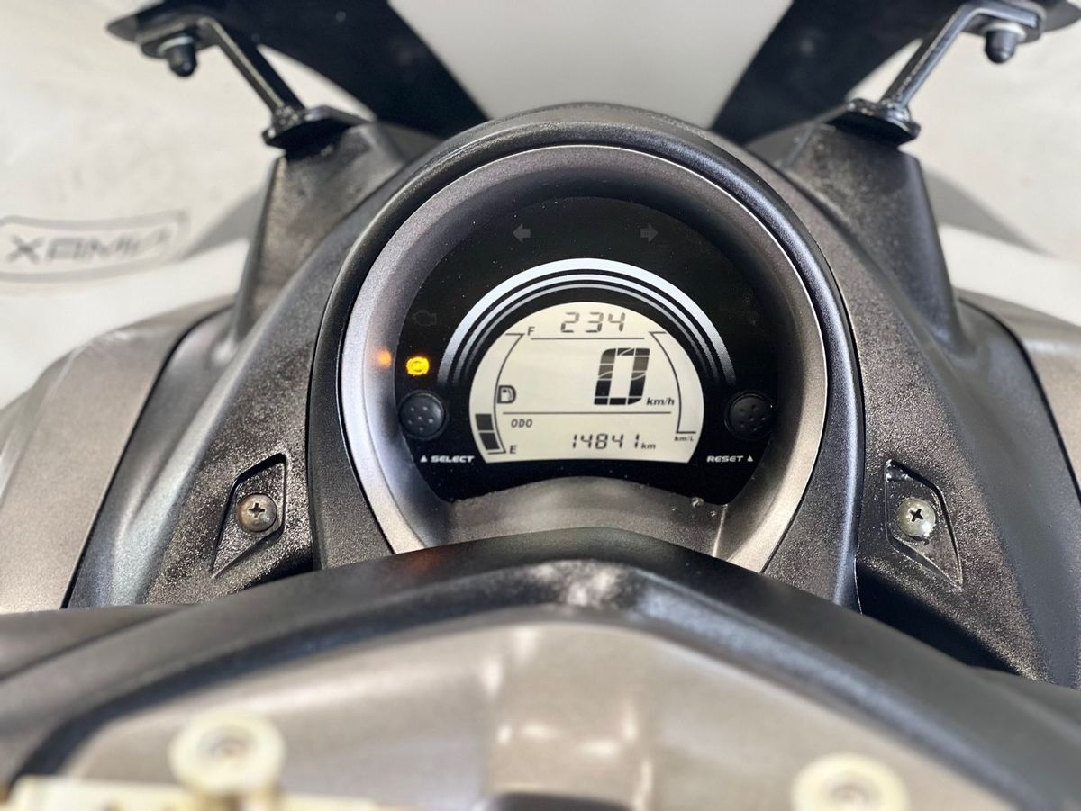 야마하 NMAX 125 9