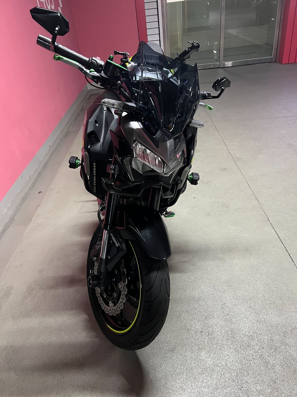 가와사키 Z 900 8