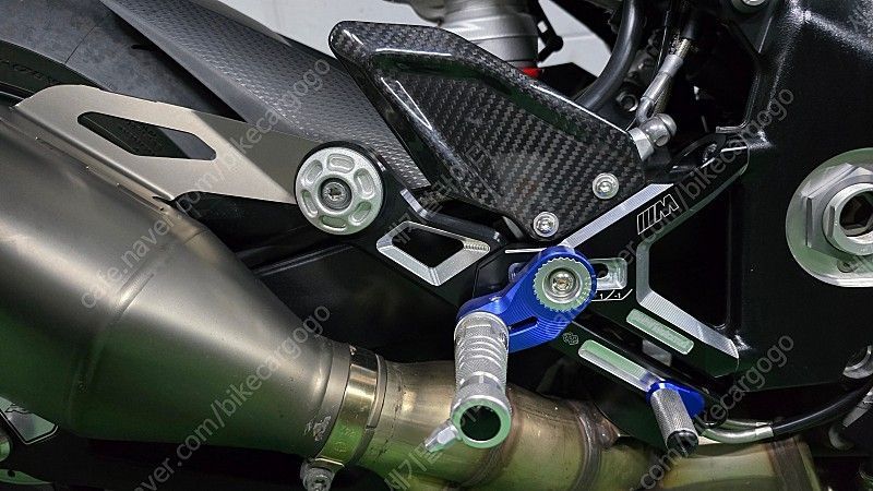 BMW S 1000 RR 12
