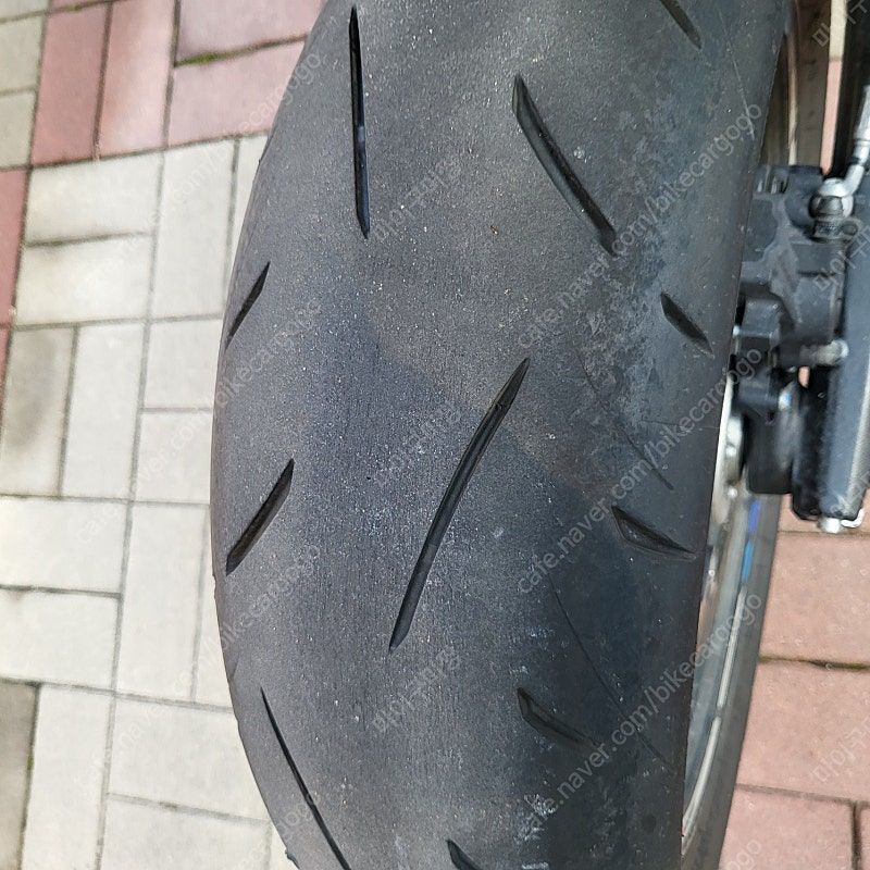 BMW F 900 R 7