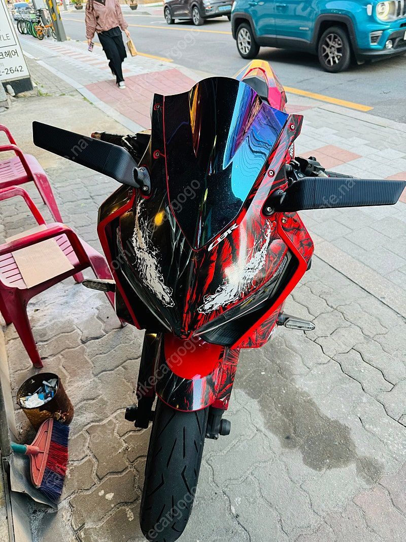 혼다 CBR 650 R MT 10