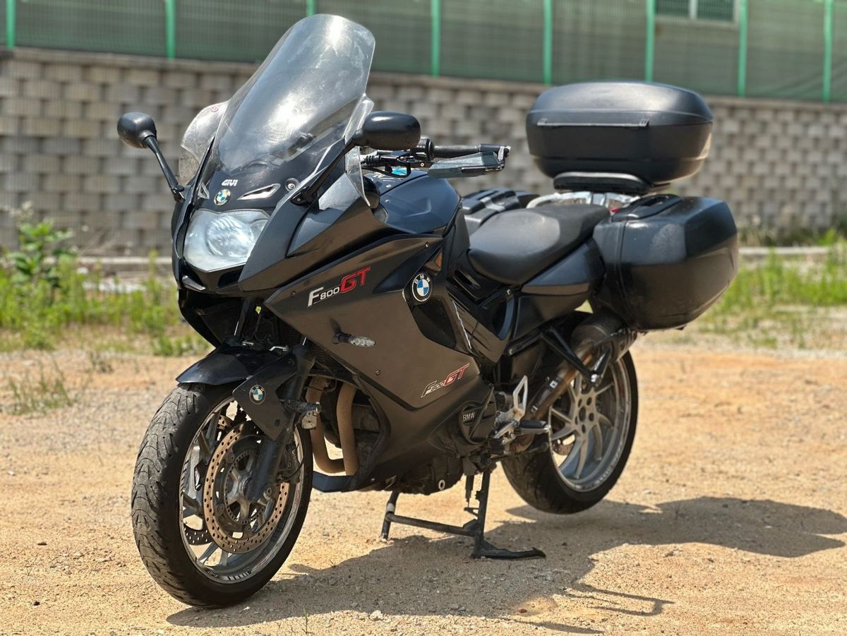 BMW F 800 GT main