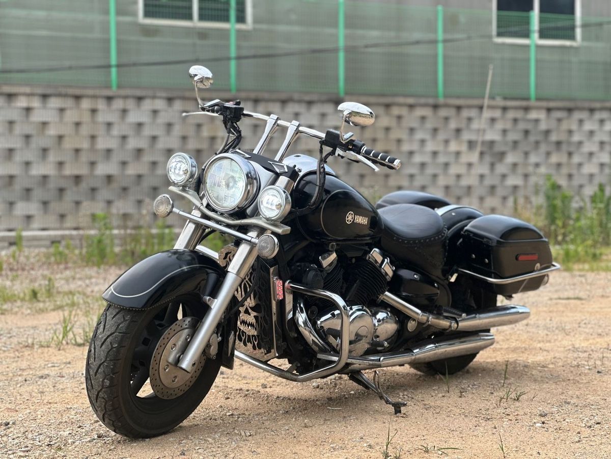 야마하 로얄스타 1300 7