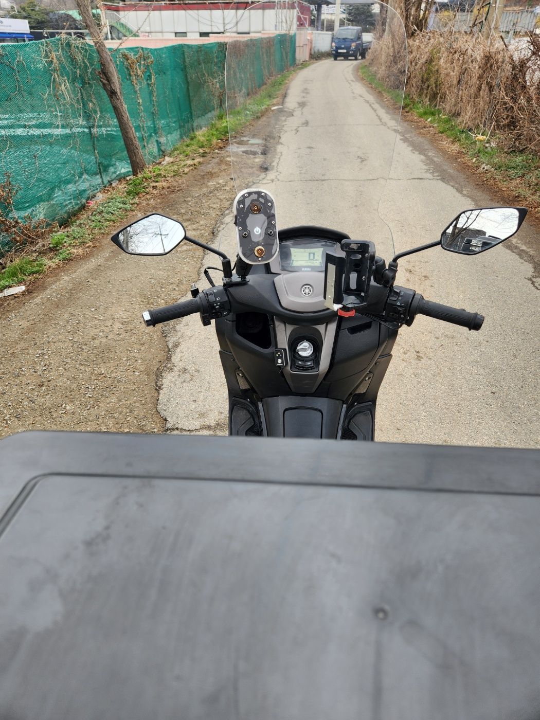 야마하 NMAX 155 9