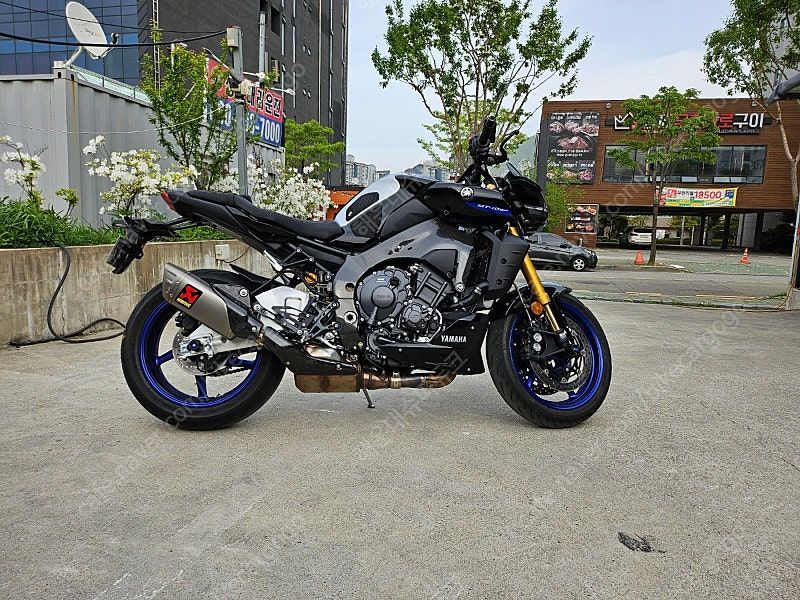 야마하 MT 10 SP 5