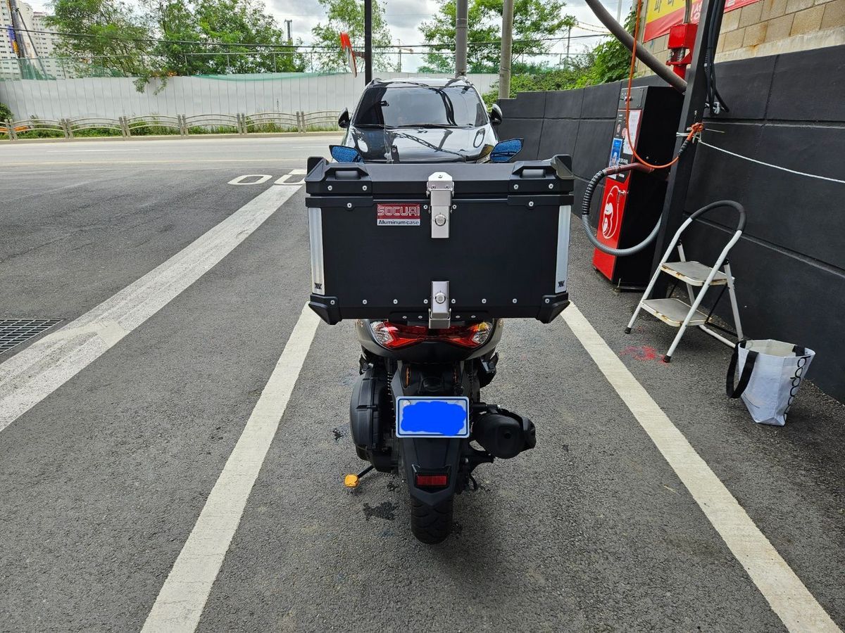 야마하 NMAX 125 7
