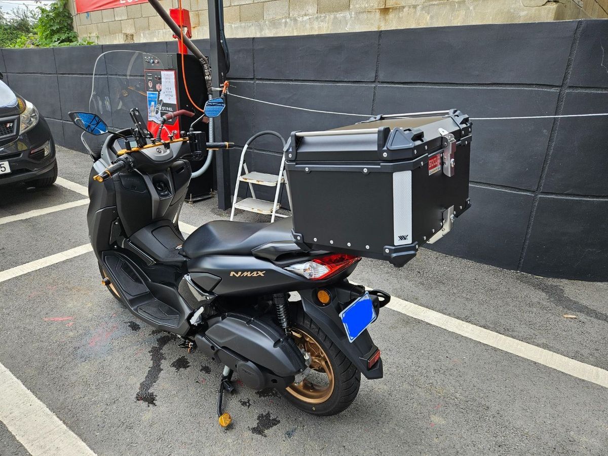 야마하 NMAX 125 9