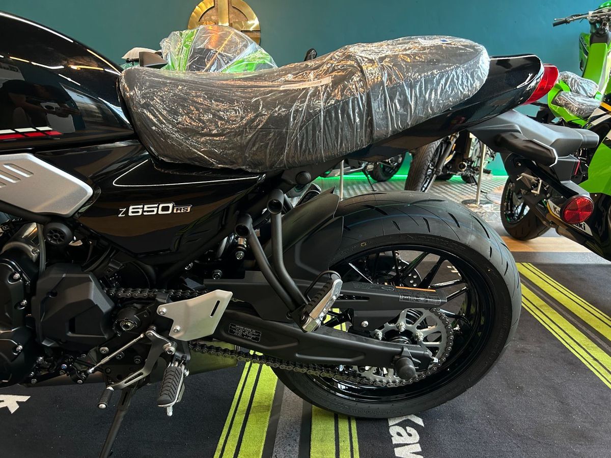 가와사키 Z 650 RS 5
