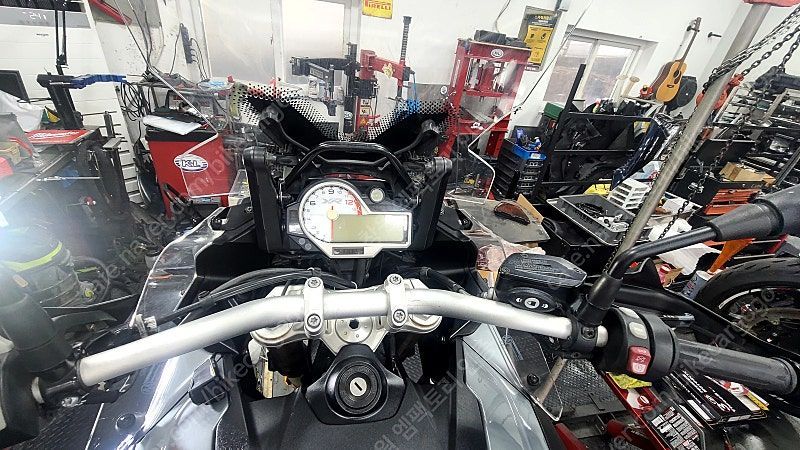 BMW S 1000 XR more