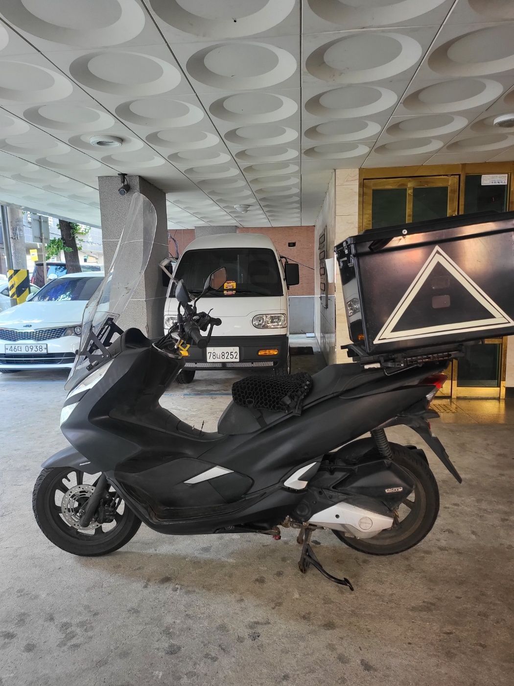 혼다 PCX 125 thumb 2