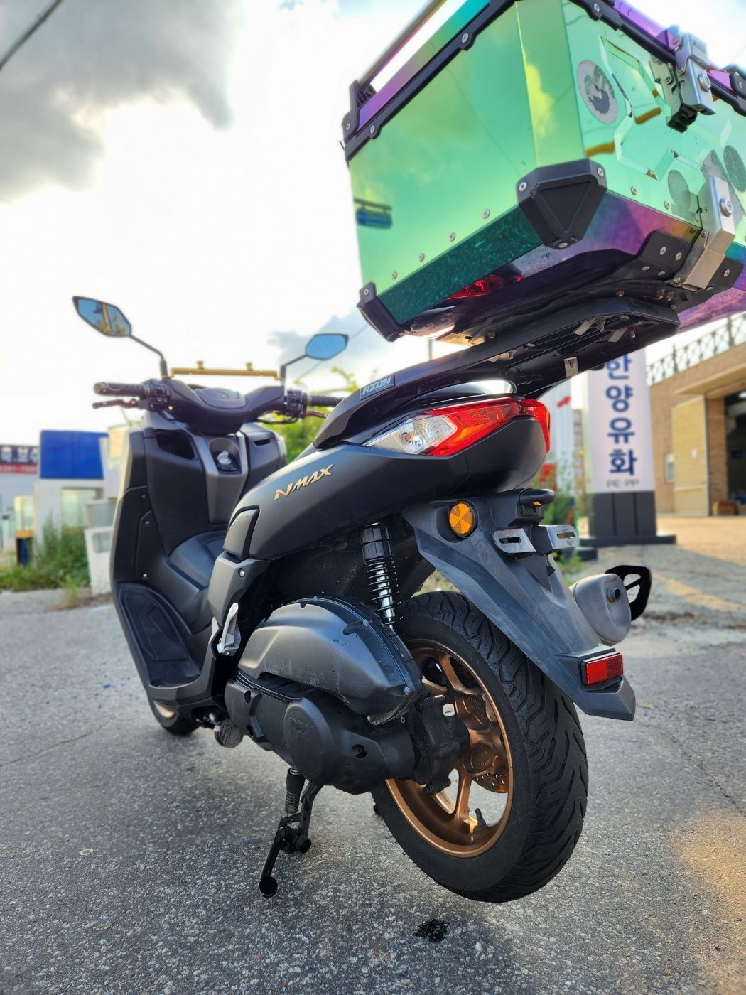야마하 NMAX 125 7