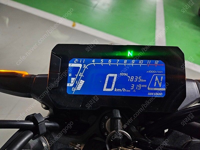 혼다 CB 125 R 5