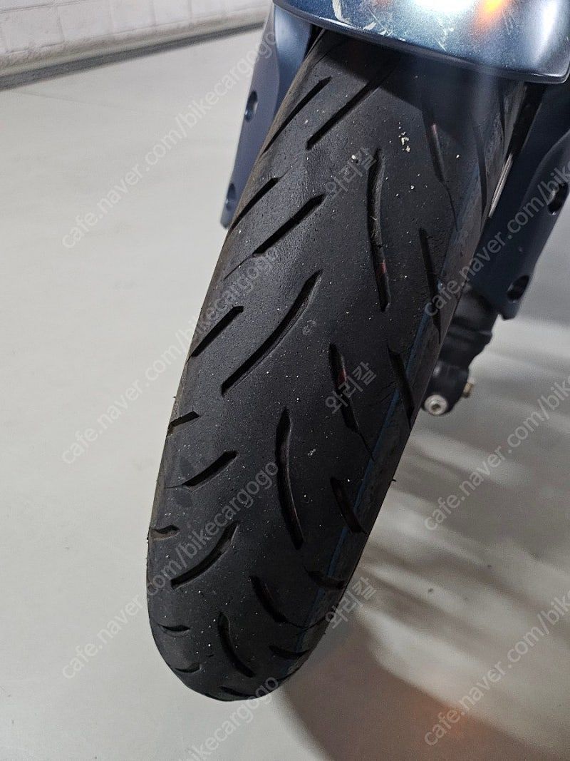 혼다 CB 125 R 12