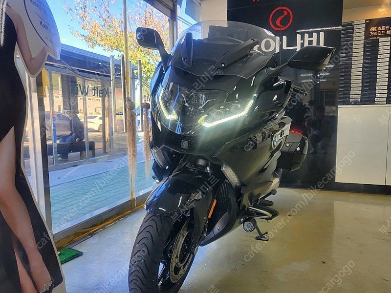 BMW K 1600 B main