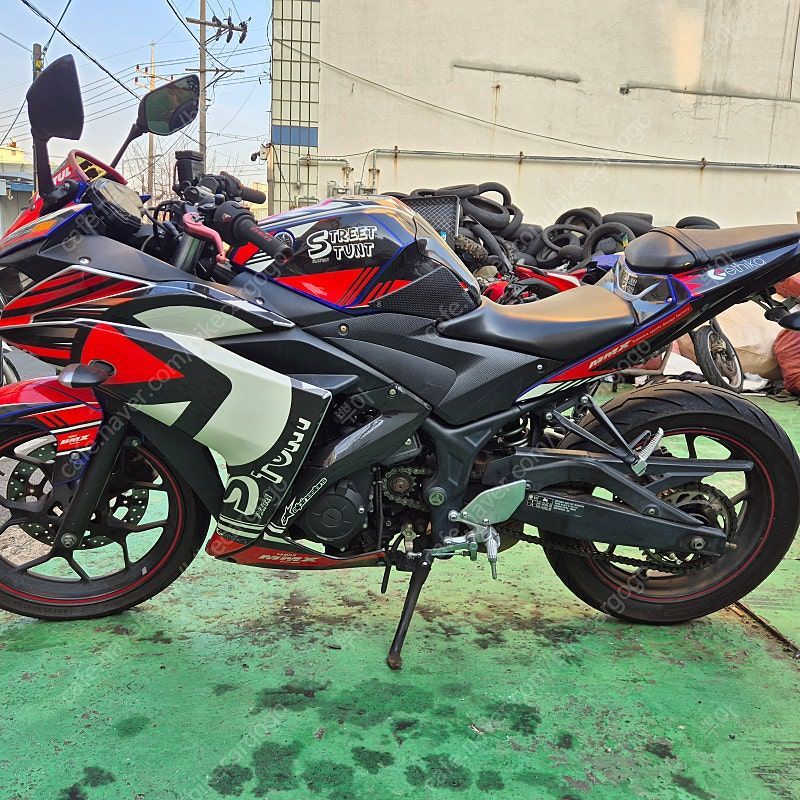 야마하 YZF R3 7
