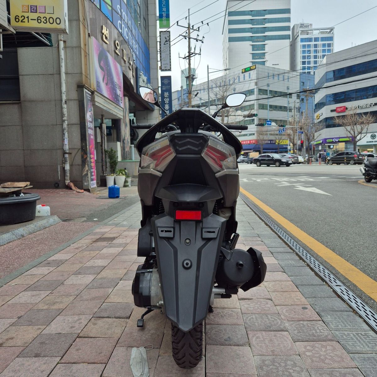 SYM VSX 125 ABS more