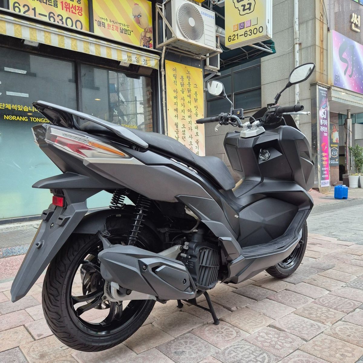SYM VSX 125 ABS 7