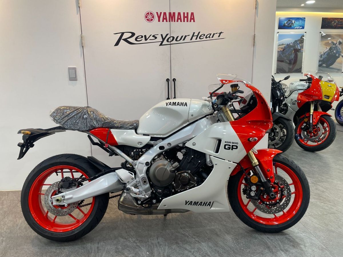야마하 XSR 900 GP main
