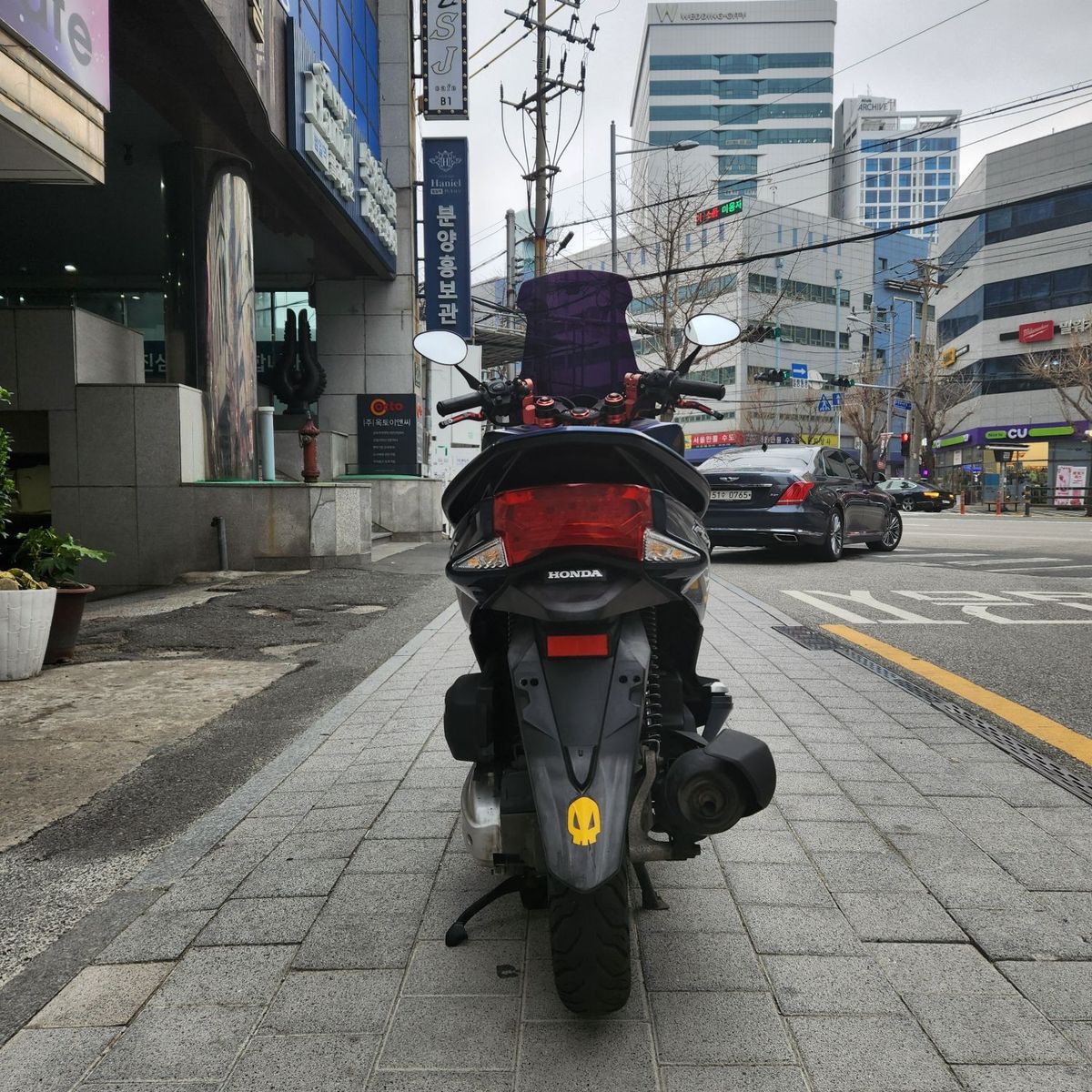 혼다 PCX 125 more