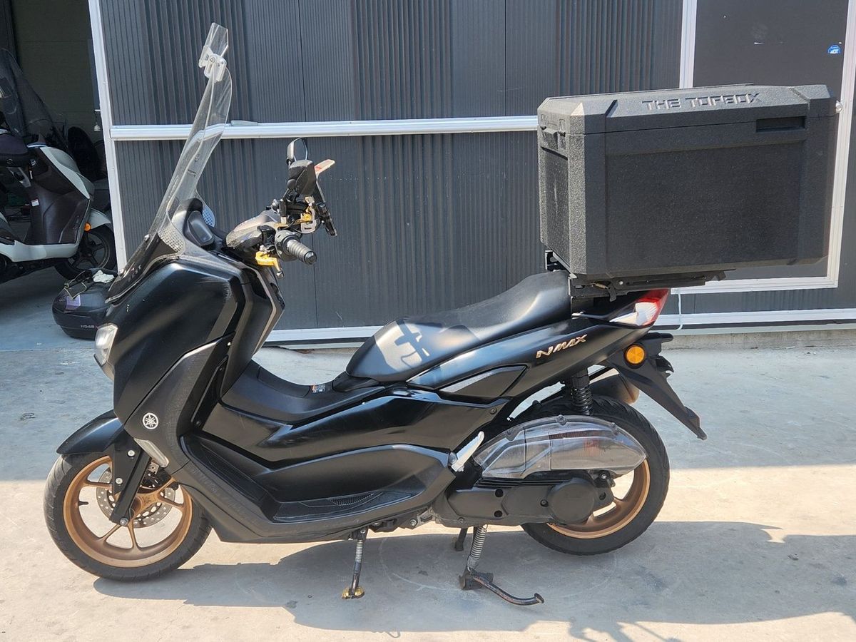 야마하 NMAX 125 4