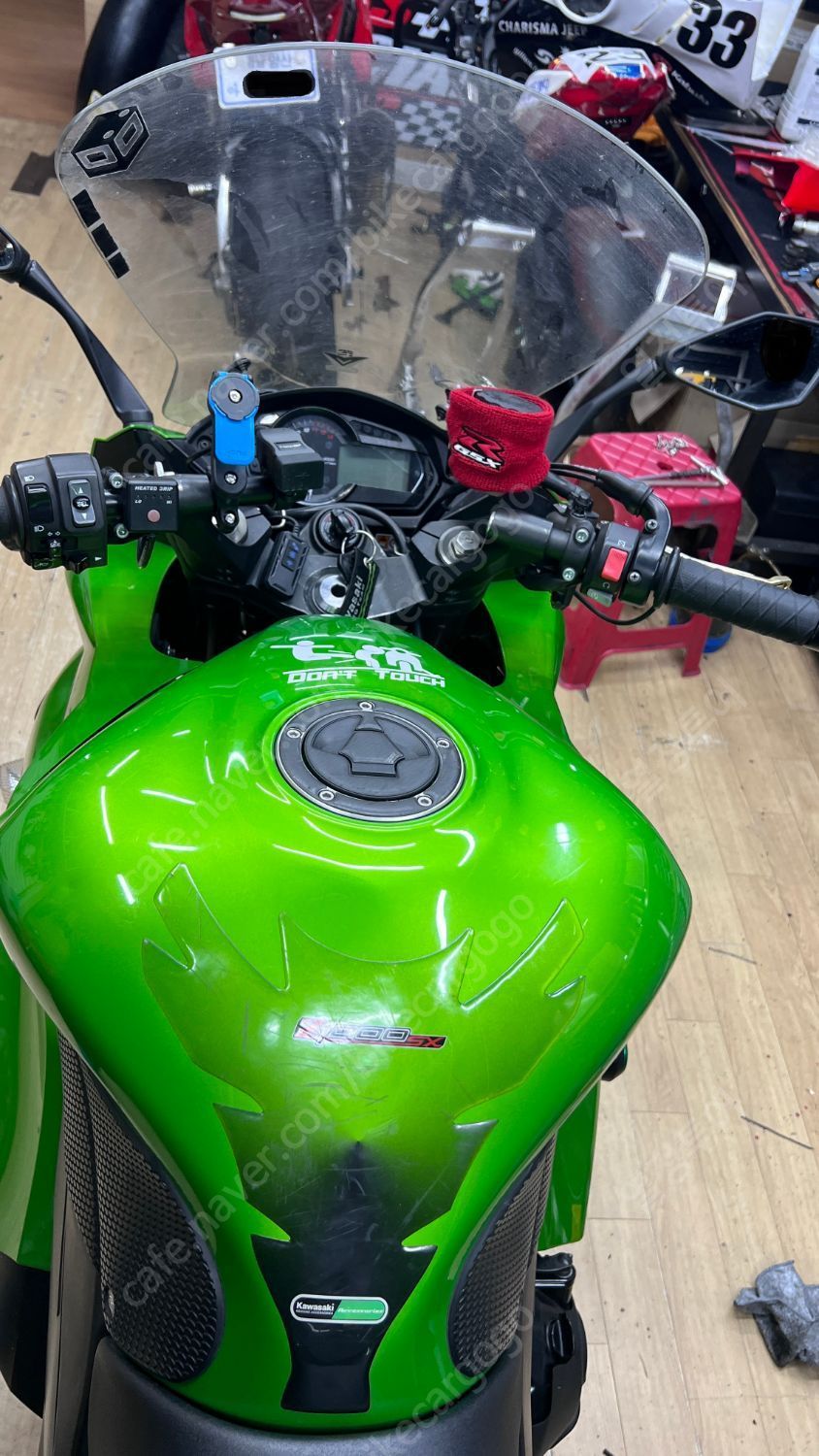 가와사키 Z 1000 SX 4