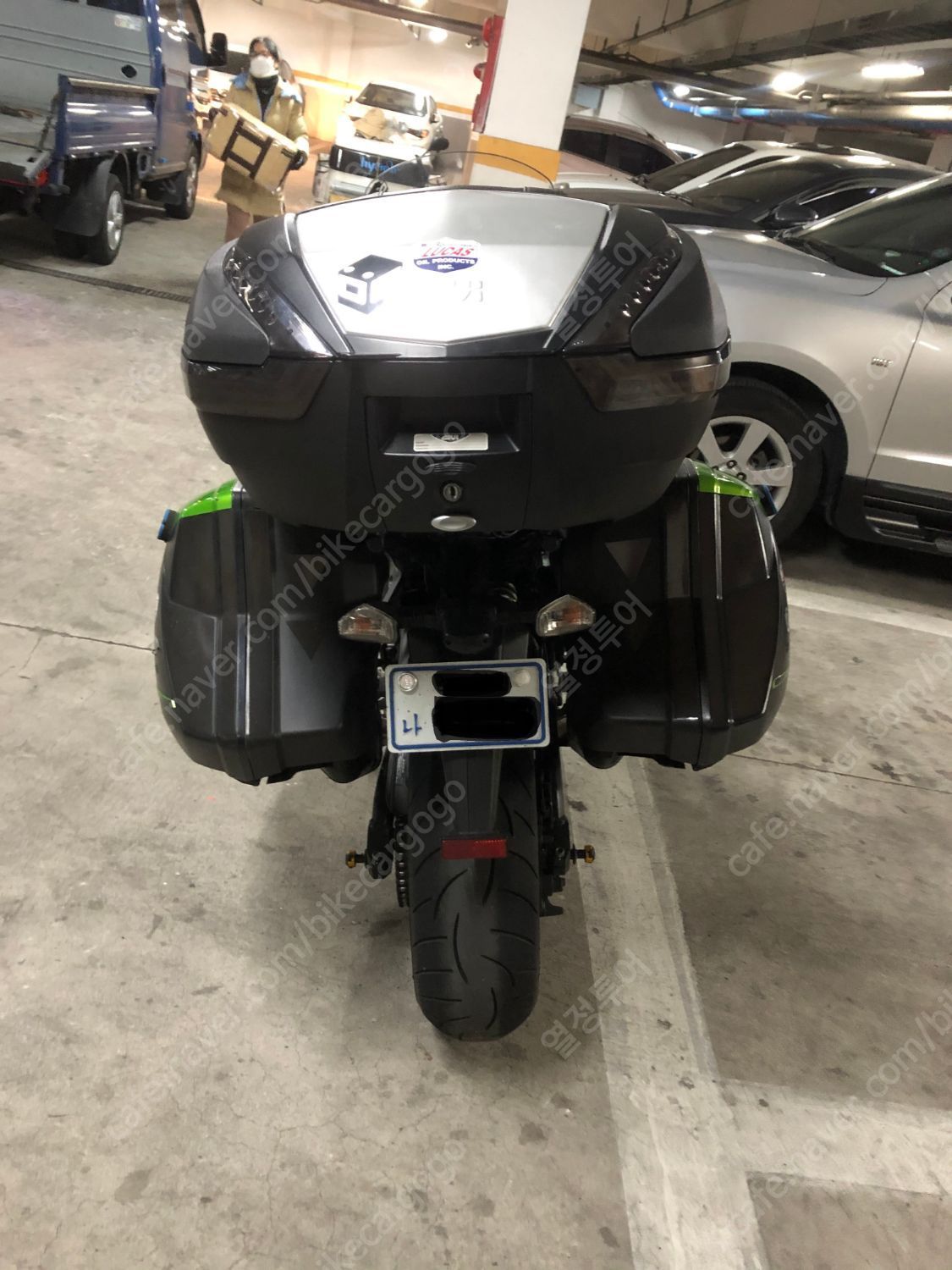 가와사키 Z 1000 SX 9